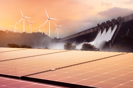 Aggreko strengthens its energy solutions offering with renewable energy developments