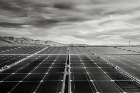 Zelestra and EDP sign first-of-its-kind large scale hybrid solar and battery storage PPA in Spain