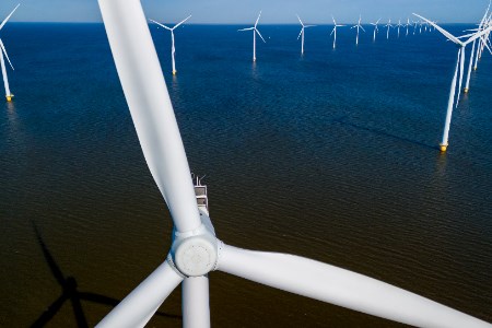 EDF power solutions and Deep Wind Offshore win floating wind farm lease